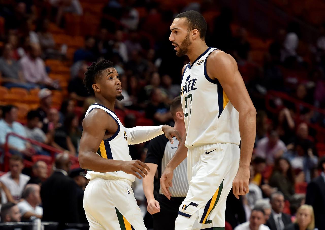 中外野摄像 中外野摄像