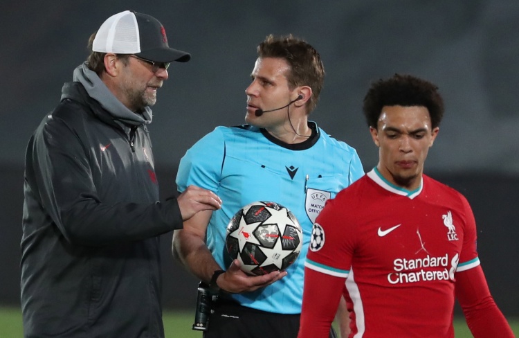 镜头误判 镜头误判