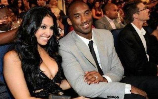 记者：阿隆索国家德比惹恼维尼修斯后，曾让米利唐去找他谈谈