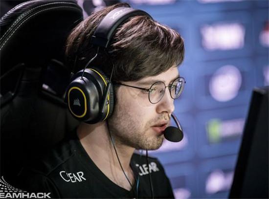 坚守是进阶 坚守是进阶