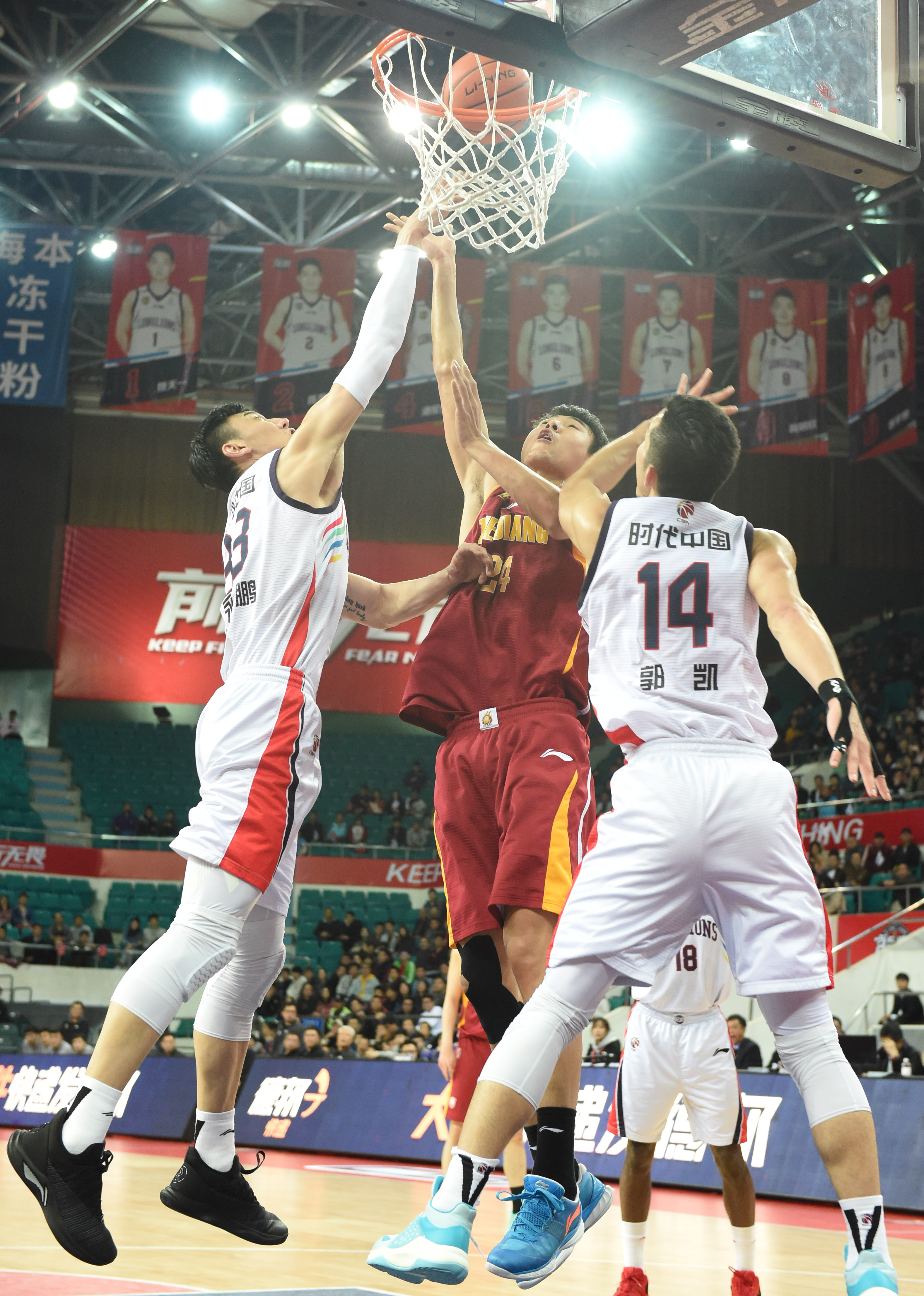 率回归风险 率回归风险